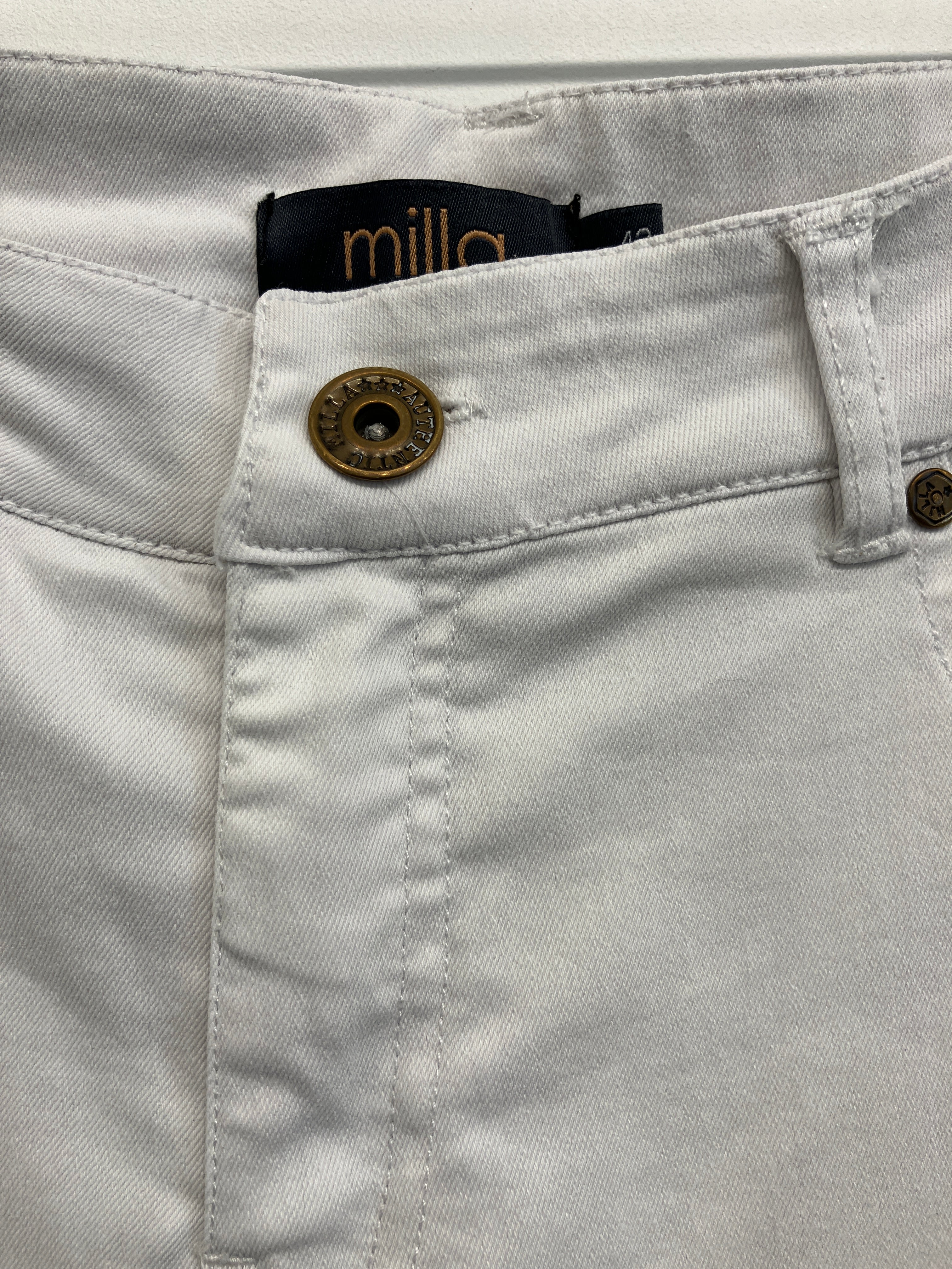 Milla Bukser